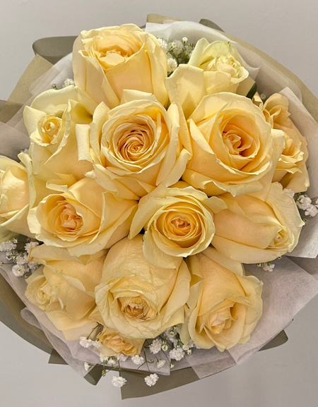 Elegant Light Champagne Rose Bouquet