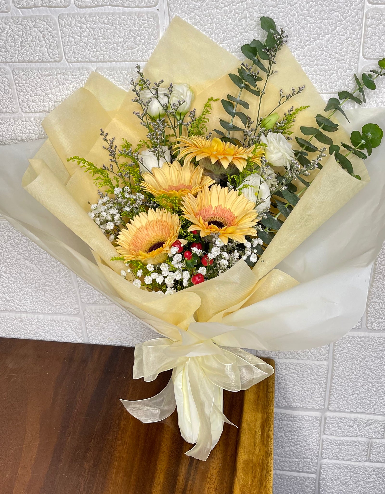 Pastel Yellow Gerbera Bouquet