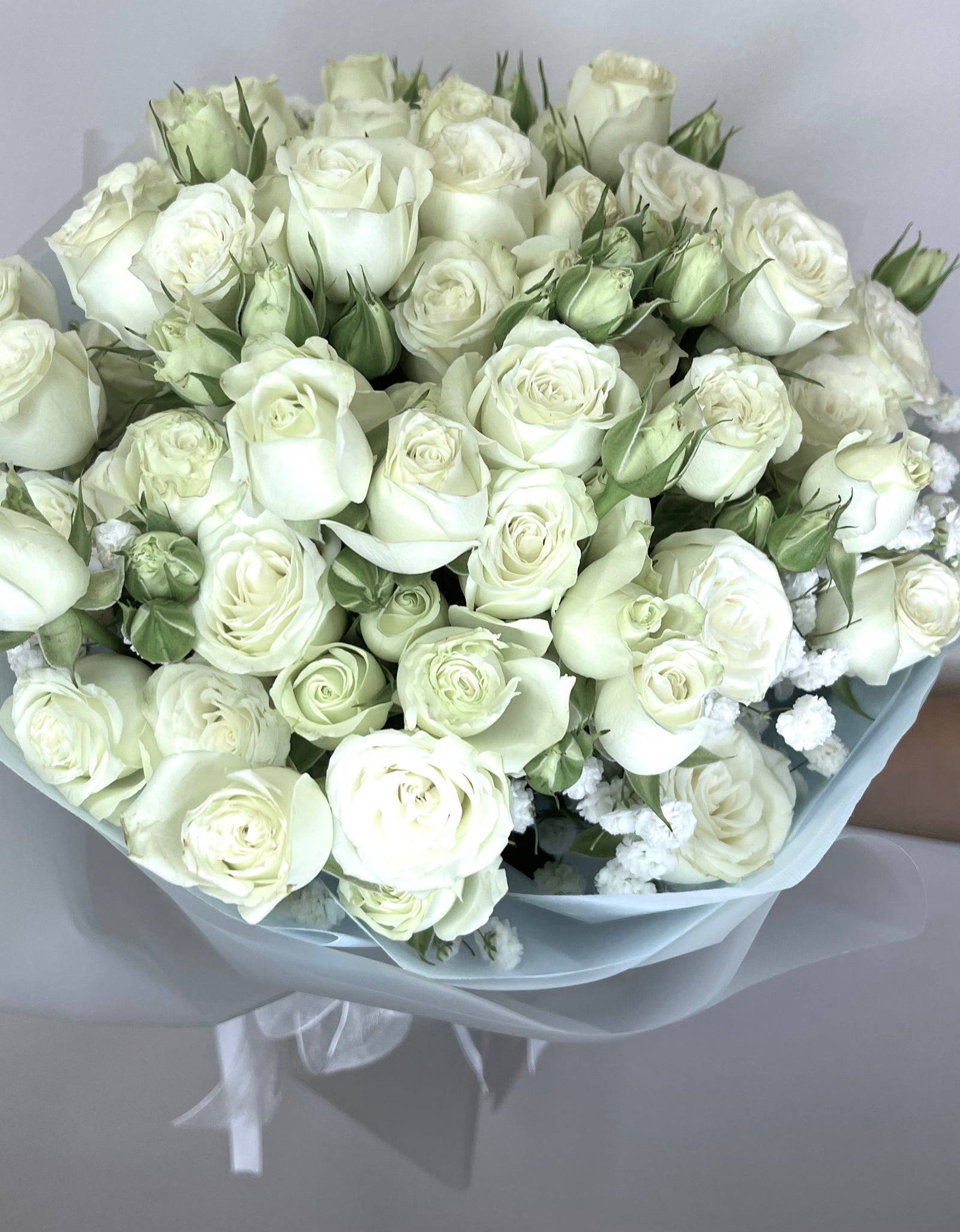 99 Miniature Roses | Pure Elegance
