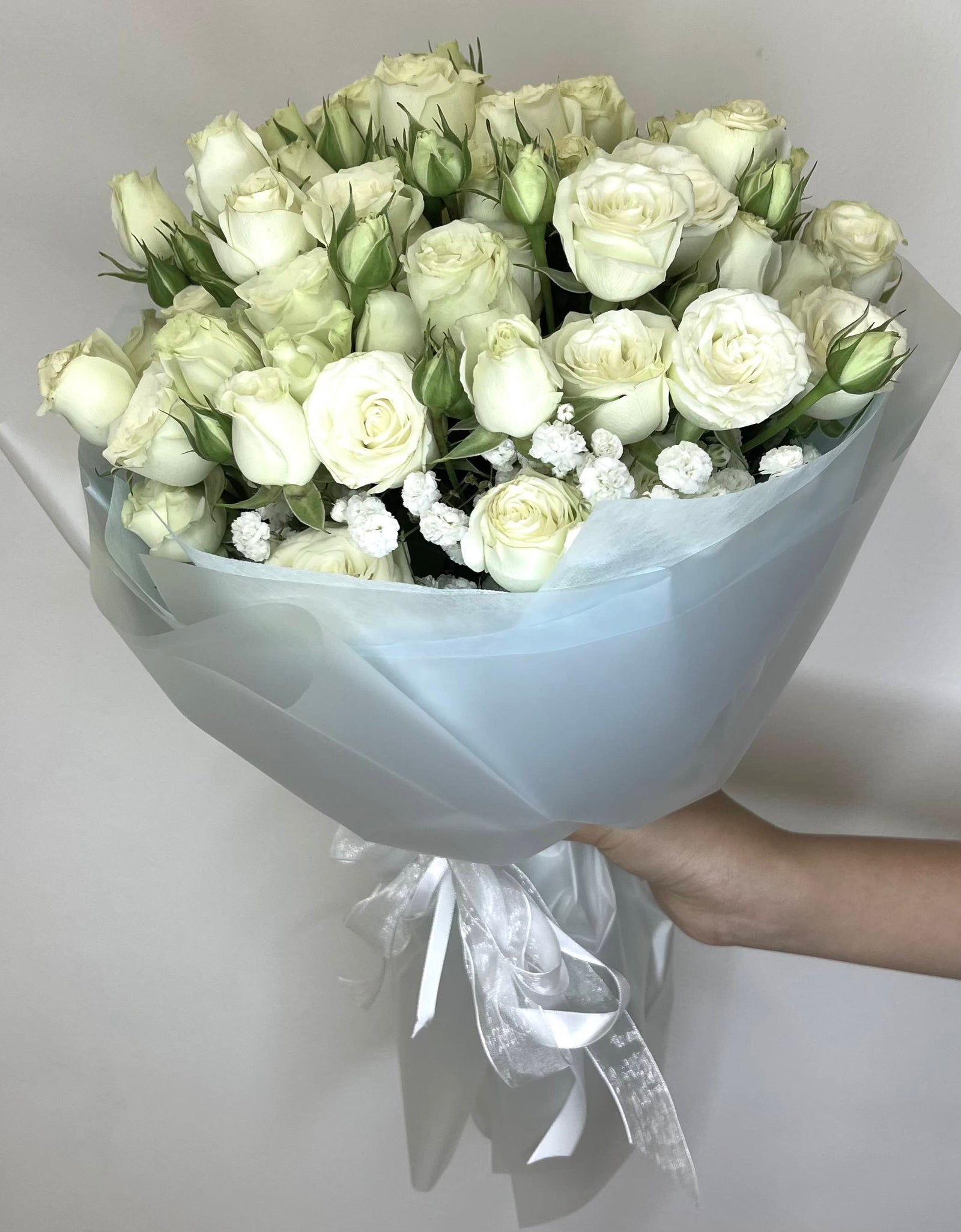 99 Miniature Roses | Pure Elegance