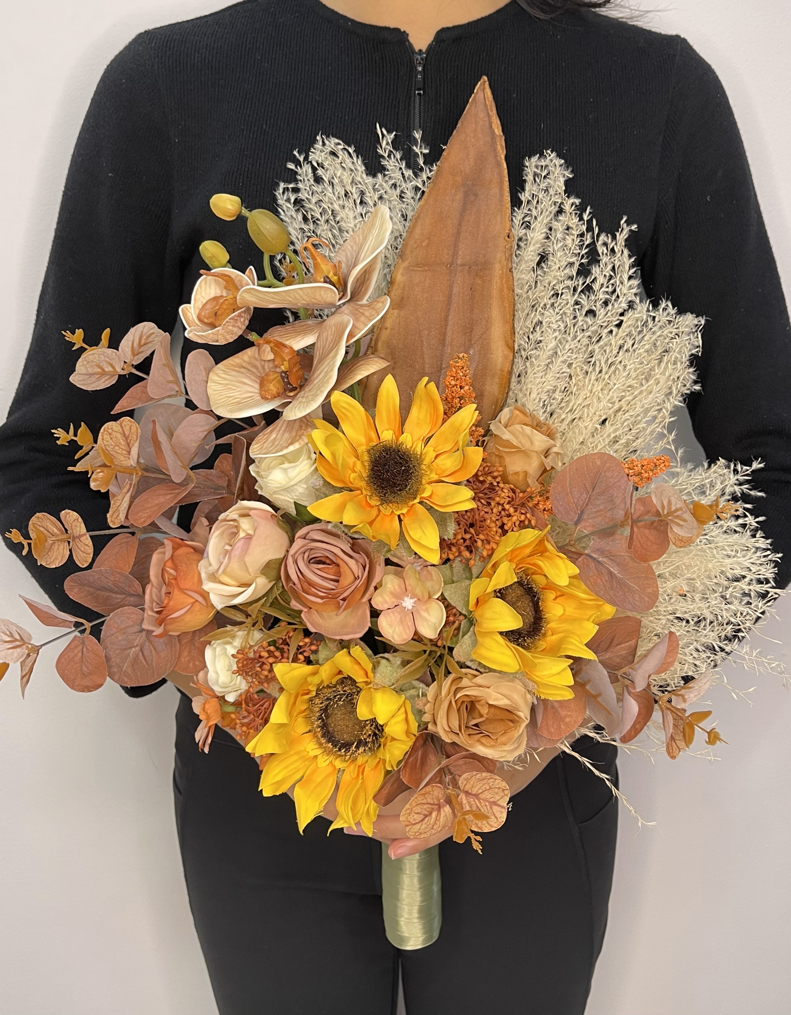 Golden Bohemia Everlasting Bouquet