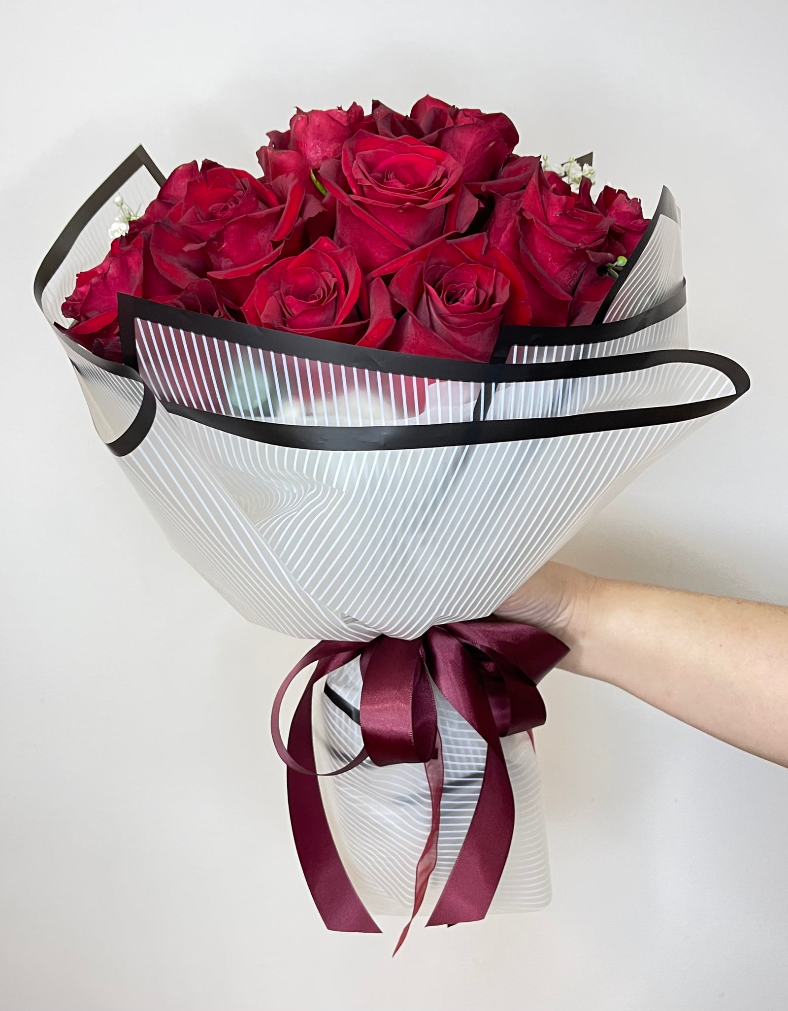 Sincerely Yours I Red Rose Bouquet