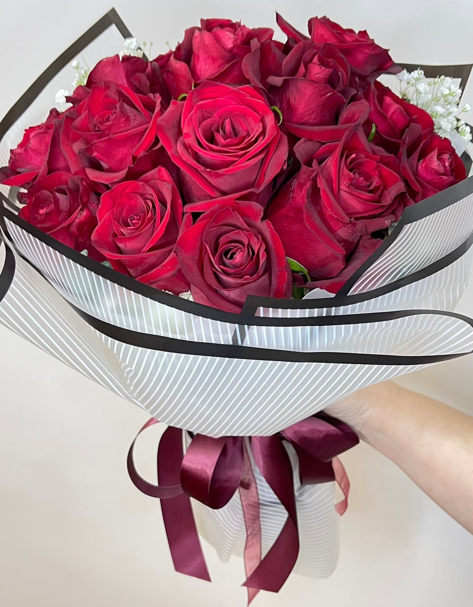 Sincerely Yours I Red Rose Bouquet
