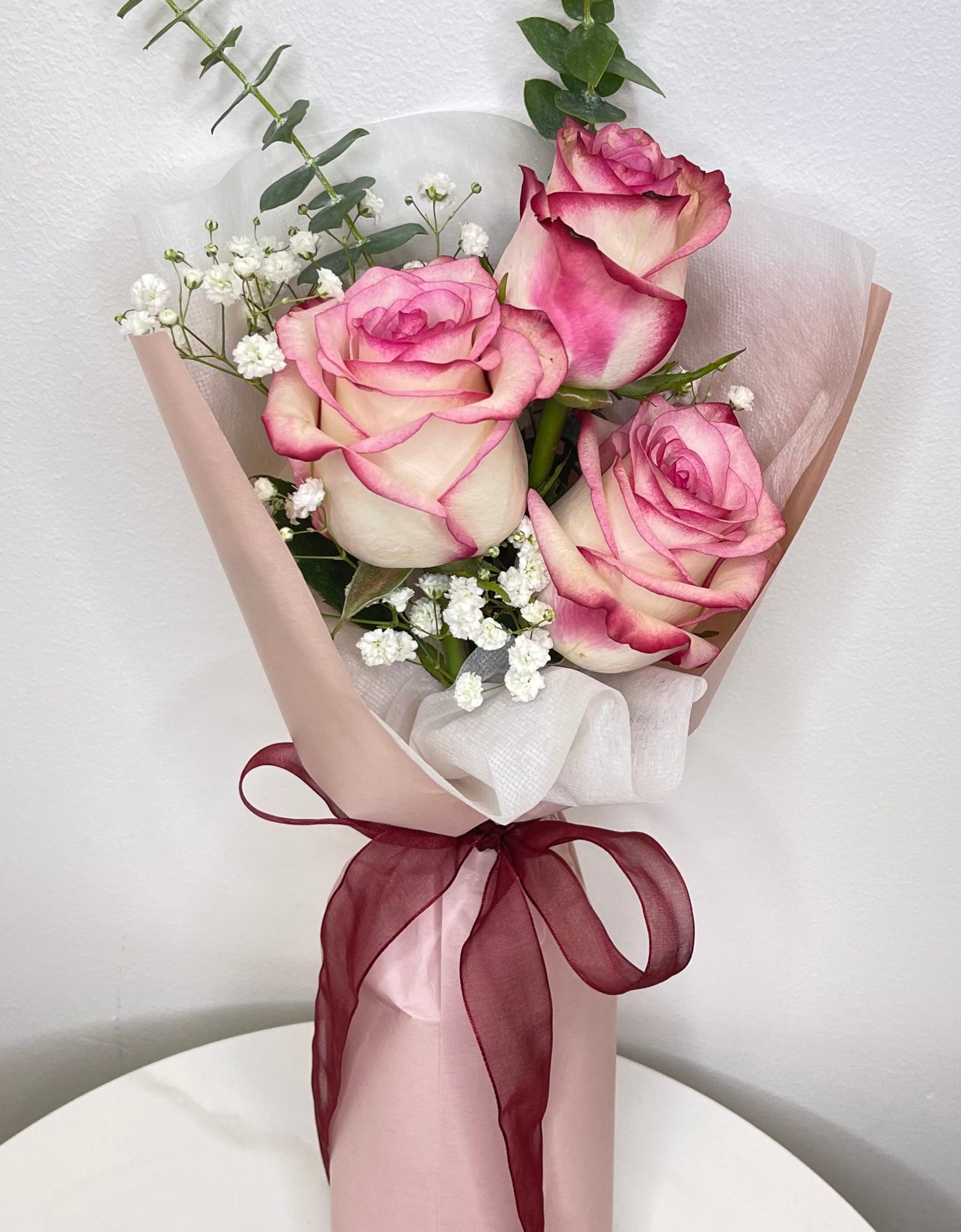 I Love You I 3 Ombre Red Rose Bouquet