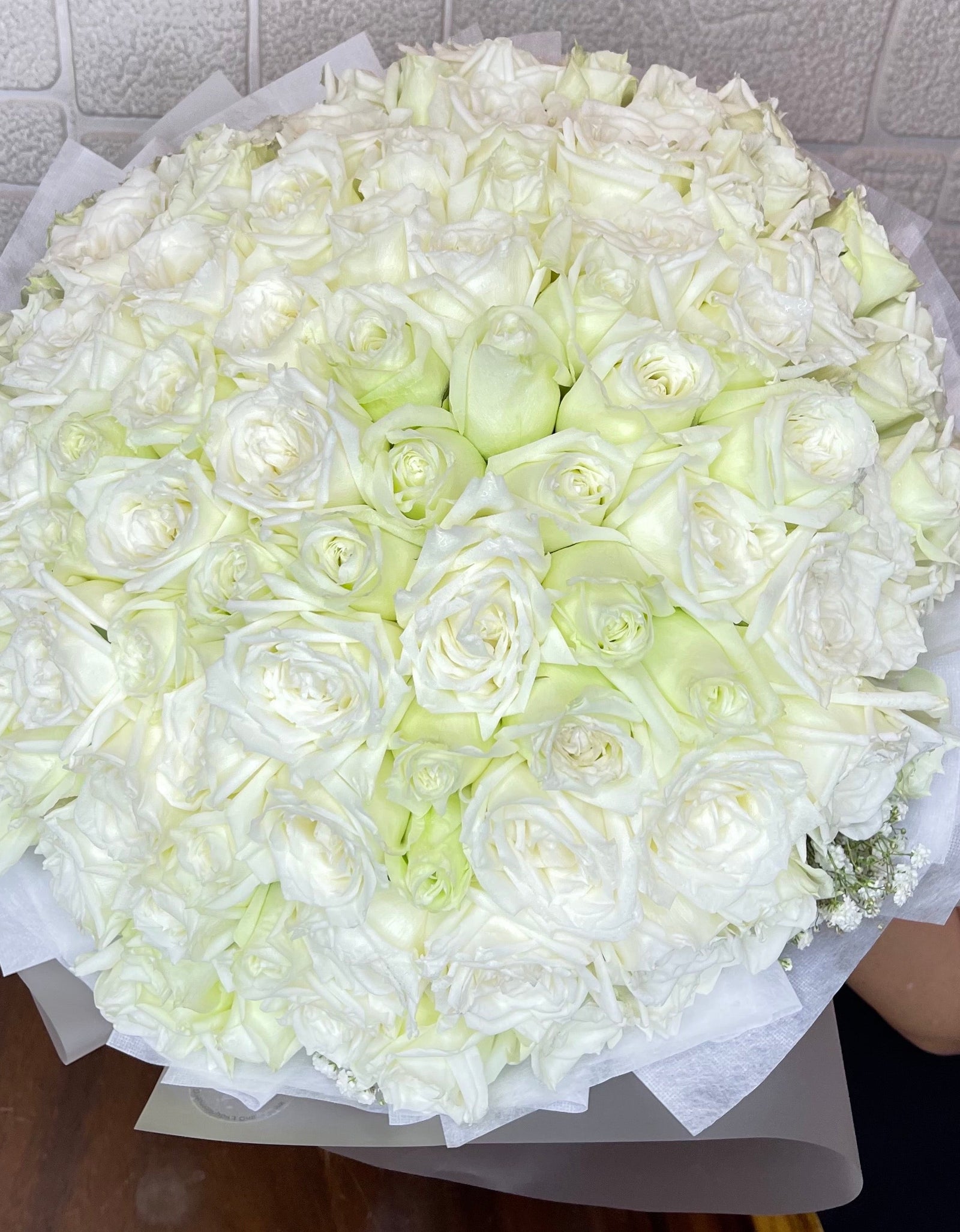 50 Bloom White Roses I Forever Love Rose Bouquet