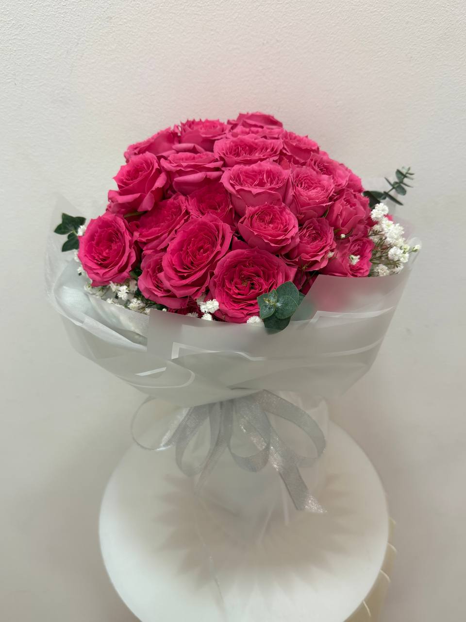 99 Miniature Hot Pink Roses | Endlessly Yours