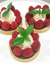 Raspberry tart with white chocolate ganache
